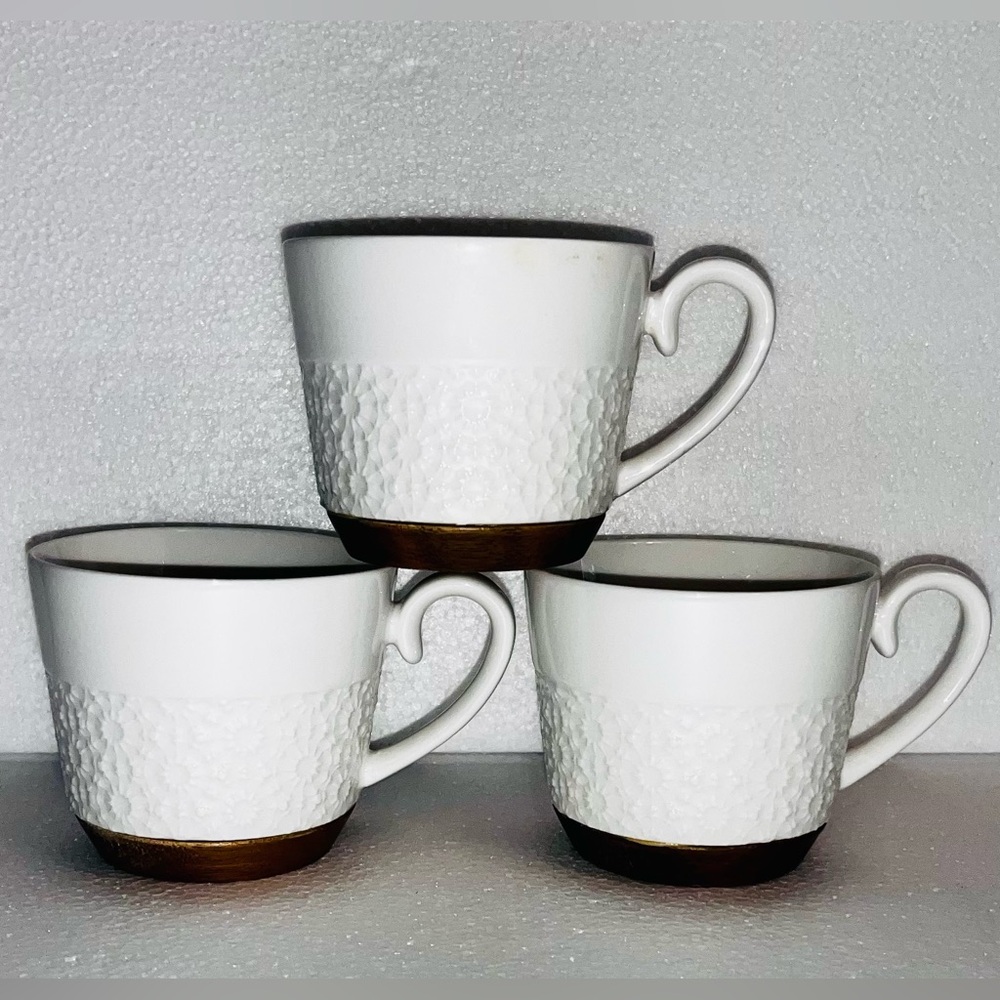 David’s Tea Teak Wood White Floral Tea Cups Set Of‎ 3 Boho Style Great Condition